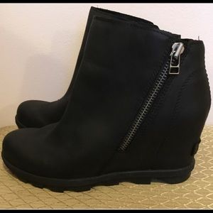 Sorel Wedge Joan side zip